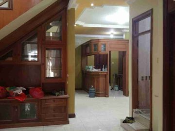 Jual Rumah 2 Lantai Di MT haryono, balikpapan
