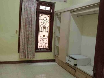 Jual Rumah 2 Lantai Di MT haryono, balikpapan