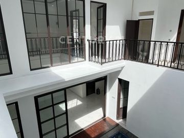 Dijual Rumah Brand New di Mertilang Bintaro Jaya Sektor 9