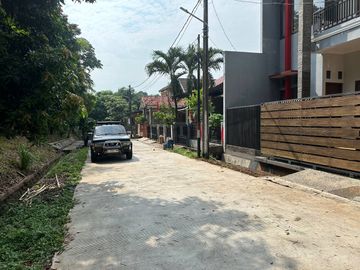 Dijual Rumah 2 Lantai Jalan Pandan Wangi Perum Bulog Pondok Melati Bekasi