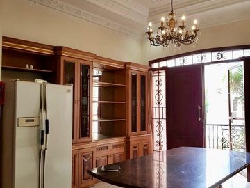 RUMAH MEWAH 3LT HOOK DI VILLA PERMATA GADING KELAPA GADING JAKARTA UTARA