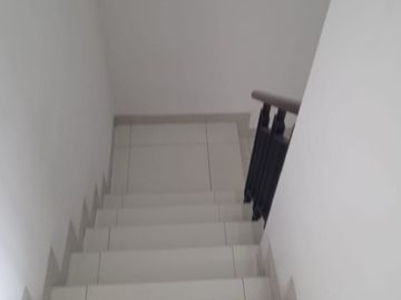 P Cty Disewakan Rumah 6X15 Kosongan Min, 2 Thn di Green Lake City