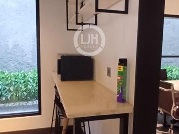 Disewakan Ruang Usaha di Kebayoran Baru Jakarta Selatan Furnished