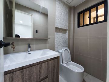 3 Storey RFO Townhouse for Sale in Mayamot Antipolo | 3BR 2-Car Garage -AJCE