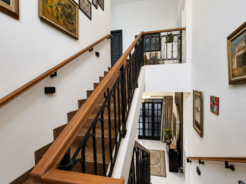 Rumah Mewah Classic Modern di Lebak Bulus - Dalam Komplek Elite