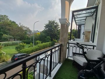 Rumah Mewah Classic Modern di Lebak Bulus - Dalam Komplek Elite
