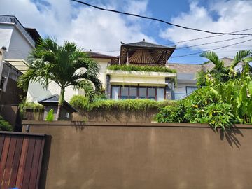Dijual Villa di Ungasan Kuta Selatan
