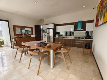 Dijual Villa di Ungasan Kuta Selatan
