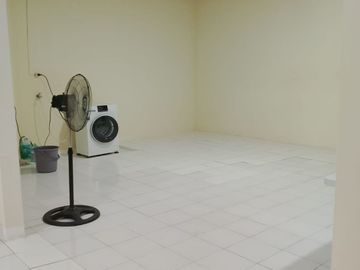 Rumah 1 Lantai 2+1 Kamar Siap Huni di Villa Pamulang