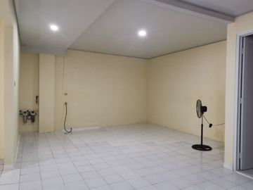 Rumah 1 Lantai 2+1 Kamar Siap Huni di Villa Pamulang