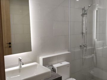DISEWAKAN 1 UNIT BARU SOHO APARTEMEN UPPER WEST DI JANTUNG CBD BSD