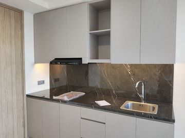 DISEWAKAN 1 UNIT BARU SOHO APARTEMEN UPPER WEST DI JANTUNG CBD BSD