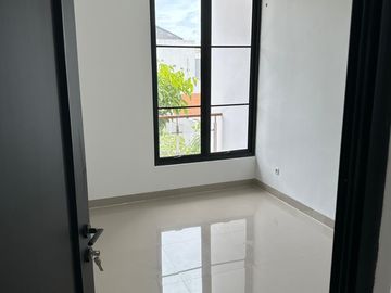 Dijual Rumah Nyaman Minimalis 2 Lantai LT 72 m² 3 KT Harga Nego! - Pondok Aren Tangerang Selatan