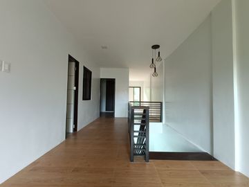 Preselling Townhouse for Sale in Town & Country Executive Village Antipolo -AJCE