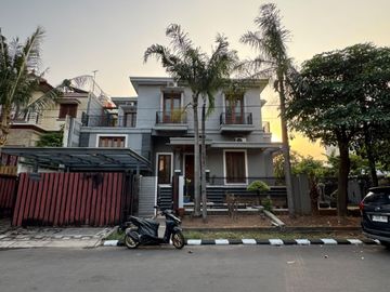 Rumah Hook Furnish di Kemang Pratama Bekasi