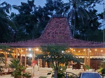 Ruang Usaha Joglo Untuk Kuliner di Dekat Sleman City Hall