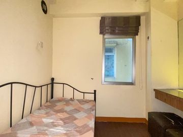 Disewakan Apartemen Green Bay Pluit 2BR Modern Minimalist with Warm Scandinavian Interior Walk to Baywalk Mall Dekat Bandara Soekarno-Hatta & Tol Jaka