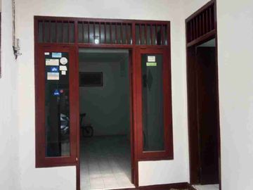Di Jual Murah Rumah siap huni, bagus, rapi dan bersih di Pondok Pekayon Indah Bekasi Selatan