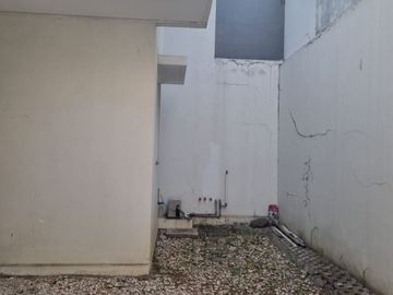 Disewakan Rumah Siap Huni uk 9x17m2 Cluster Vernonia Summarecon Bekasi