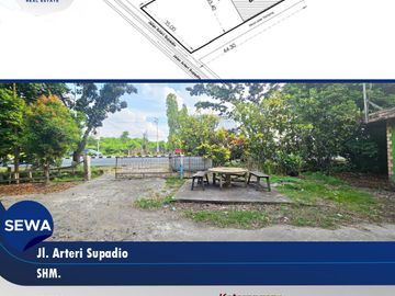 Tanah dan bangunan disewakan lokasi tepi jalan arteri supadio ayani, Kubu Raya