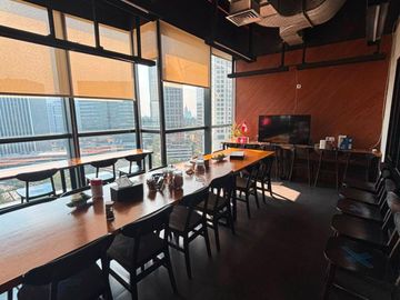 Office Space 318 sqm at Treasury Tower – Lantai 10 | Fitted Office | Available September 2026