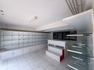 2 UNIT GUDANG 3 LANTAI SUDAH DIJEBOL Komplek Duta Indah Iconic - Tangerang 3 lantai mezzanine