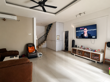 DI SEWA RUMAH DI BANJAR WIJAYA CIPONDOH DI TANGERANG