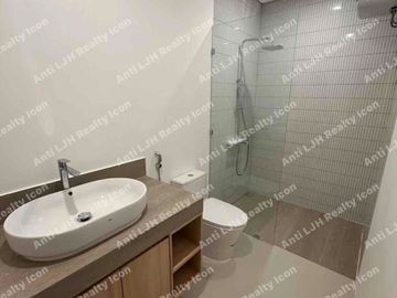Rumah 2lt di Nusaloka BSD city
