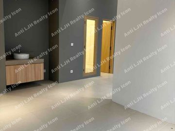 Rumah 2lt di Nusaloka BSD city