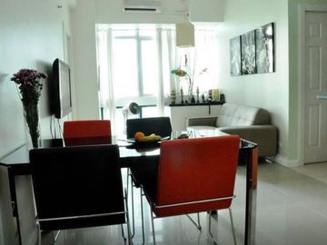Affordable 2 Bedroom Grand Hamptons Condo For Rent Bgc Taguig