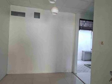 DISEWA RUMAH MINIMALIS DI PERUMAHAN TAMAN HARAPAN BARU BEKASI