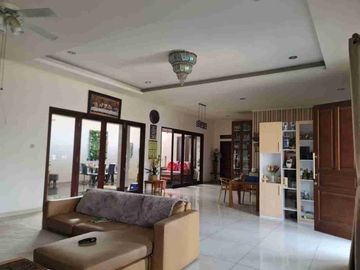Rumah Grand Galaxy City Bekasi LT 357 m2 LB 300 m2 SHM 5KT 5KM 4,8 M