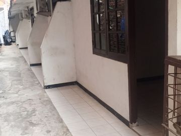 Rumah Kontrakan 2 KT Di Kemanggisan Kebon Jeruk Jakarta Barat
