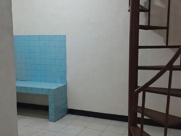 Rumah Kontrakan 2 KT Di Kemanggisan Kebon Jeruk Jakarta Barat