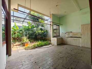 Rumah 8x25 Meruya Utara Bebas Banjir - Siap Huni.