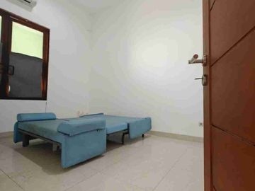 Rumah 8x25 Meruya Utara Bebas Banjir - Siap Huni.