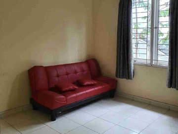 Rumah Luas Ada Backyard Di Serenade Lake Gading Serpong