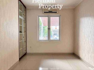 Dijual Rumah Siap huni dekat sekolah Penabur , Kota wisata Cibubur