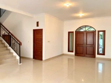 Dijual rumah 2 lantai dalam perumahan Billy Moon Pondok Kelapa Duren Sawit Jakarta Timur AC69