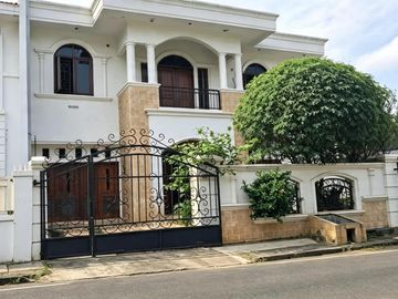 Dijual rumah 2 lantai dalam perumahan Billy Moon Pondok Kelapa Duren Sawit Jakarta Timur AC69