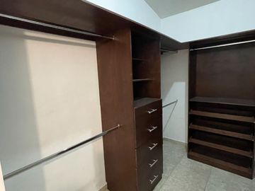 CASA EN RENTA PRIVADAS DE ANAHUAC EN ESCOBEDO