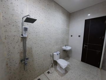 Dijual Rumah Brand New 2 Lantai di Graha Raya, Tangerang Selatan