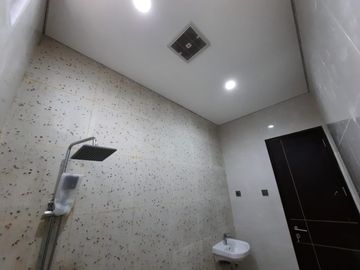 Dijual Rumah Brand New 2 Lantai di Graha Raya, Tangerang Selatan