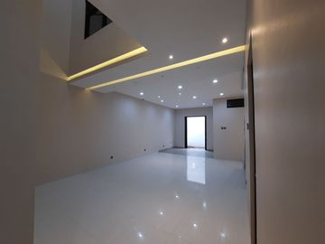 Dijual Rumah Brand New 2 Lantai di Graha Raya, Tangerang Selatan