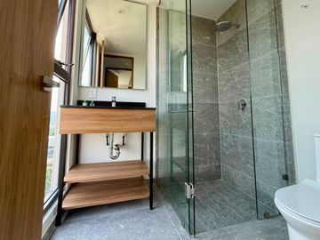Renta Departamento en Entre Bosques, Zona Real