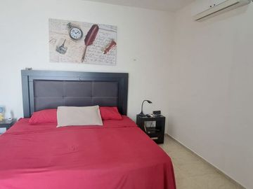 CASA AMUEBLADA DE 3 RECAMARAS EN RENTA EN PRIVADA MILENIO DZITYA
