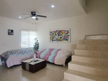 CASA AMUEBLADA DE 3 RECAMARAS EN RENTA EN PRIVADA MILENIO DZITYA