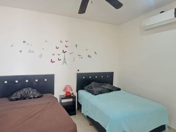 CASA AMUEBLADA DE 3 RECAMARAS EN RENTA EN PRIVADA MILENIO DZITYA
