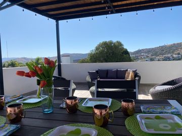 CASA EN VENTA EN RESIDENCIAL IXTAPAN CON ALBERCA, IXTAPAN DE LA SAL, EDOMEX