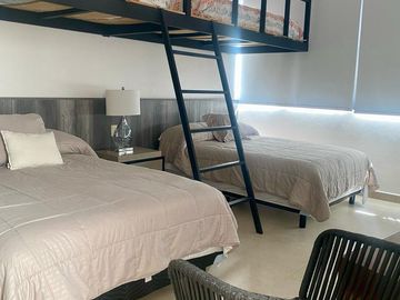 CASA EN VENTA EN RESIDENCIAL IXTAPAN CON ALBERCA, IXTAPAN DE LA SAL, EDOMEX